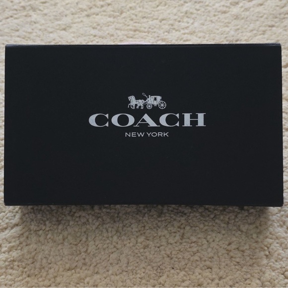 Coach Black Leather Men's Wallet - Picture 7 of 7